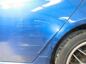 ホンダアコード ドアからフェンダーへの凹み 鈑金(板金)塗装修理