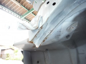 不適切修理 タウンエーストラック トヨタ