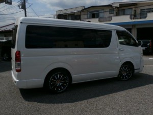 ハイエース ローダウン&コーティング