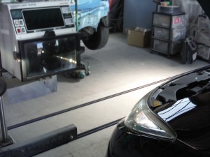 トヨタ エスティマ 保険修理