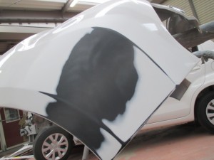 トヨタパッソ バンパー修理