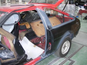 トヨタ トレノ(AE86) 側面修理