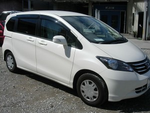 ホンダ フリード(GB3) 建築塗装飛び 磨き修理