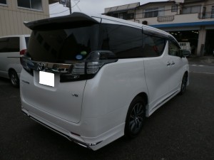トヨタ ヴェルファイア フルエアロ取り付け