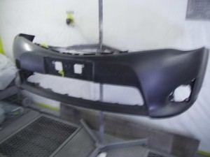 新品フロントバンパー塗装 カローラフィールダーハイブリッド