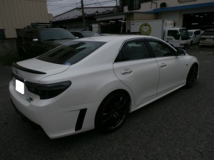 マークⅩ フルエアロパーツ取り付け