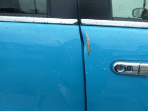 クロスオーバー フロントドア修理