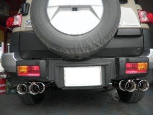 トヨタ FJクルーザー ガナドール スポーツマフラー