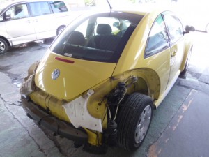 VWビートルステップパネルの修理 塗装