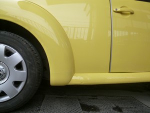 VWビートルステップパネルの修理 塗装