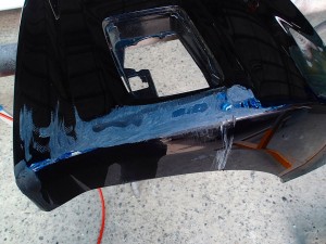 桶川市 N BOXカスタム バンパー修理 安くキレイに