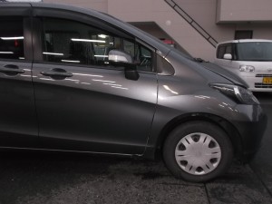 ホンダ フリード 鈑金塗装