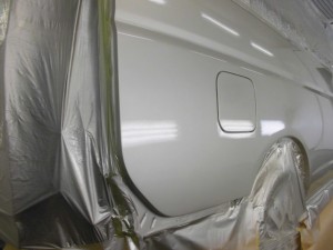 さいたま市:ステップワゴン 板金修理で全損にはいたしません