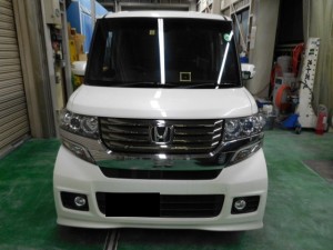 NBOXカスタム フロントガラス飛び石 交換