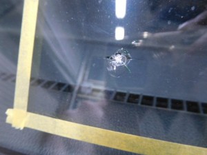 NBOXカスタム フロントガラス飛び石 交換