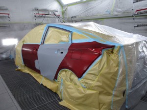 プリウス新色 赤パール 3T7
