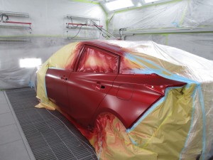 プリウス新色 赤パール 3T7