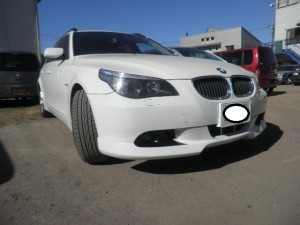 BMW E60/E61 フロントスポイラー取付