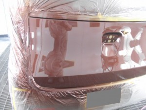 日産モコ バックドアの凹み修理