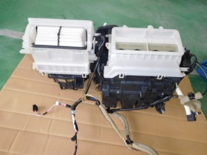 タントカスタム(LA600S) エアコン水漏れ修理