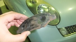 マーチ まさかの部品脱落事件 埼玉県川越市