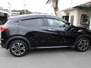 ホンダ ヴェゼル 板金塗装