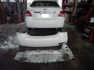ベルタ 全損車を直す!