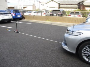 カムリ前回り損傷、レーダー交換及びエイミング作業