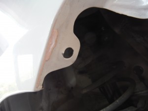 不適切修理 見える部分しか修理しないの??トヨタ シエンタ