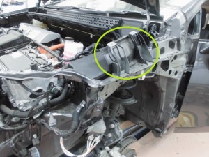 プリウスα 事故車修理