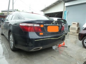 レクサス 追突事故