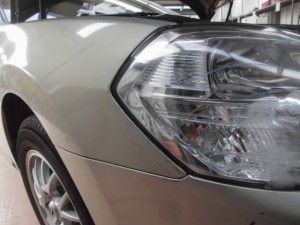 日産ティアナ フェンダー凹みの修理