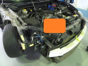 トヨタ86右フロント廻り事故