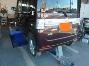 ダイハツ タント ロッカーパネル修理