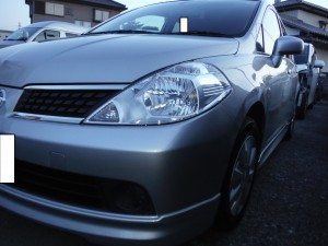 埼玉県春日部市 日産ティーダ 左前部修理