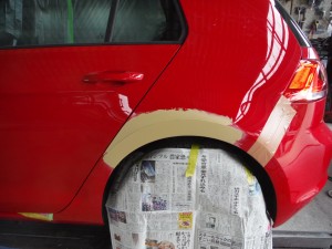 埼玉県春日部市:フォルクスワーゲン ゴルフ 左後ろ巻き込み 自損事故