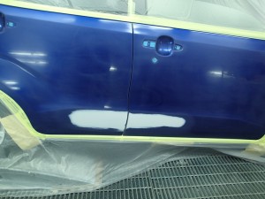 桶川市 ステラ ドア修理・塗装