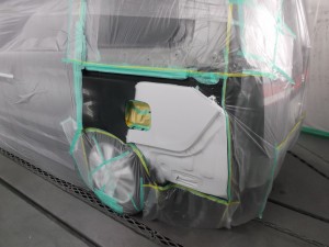 ホンダ エリシオン 板金修理