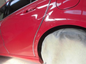 さいたま市:メルセデスベンツAクラスのコスト優先板金修理