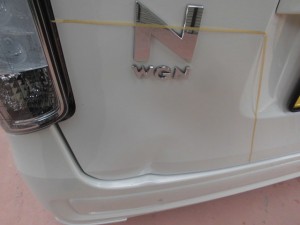 ホンダ N-ワゴン バックドアの凹み板金修理
