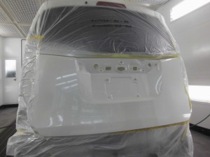 ホンダ N-ワゴン バックドアの凹み板金修理