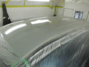 MAZDA MPV ルーフパネル(屋根)傷修理・塗装