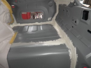 アクシオHV追突被害車