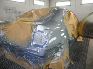 アクシオHV追突被害車
