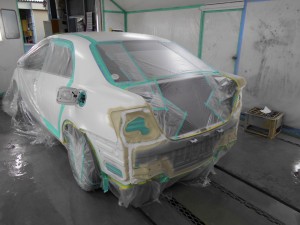 トヨタ カローラアクシオ 追突