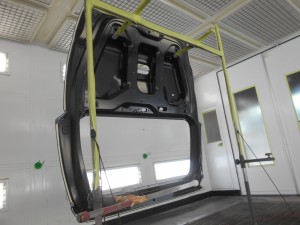 ホンダN-BOX リヤゲート交換塗装