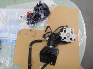 ドアミラーが動かない!ステップワゴン(RK1) ドアミラー故障